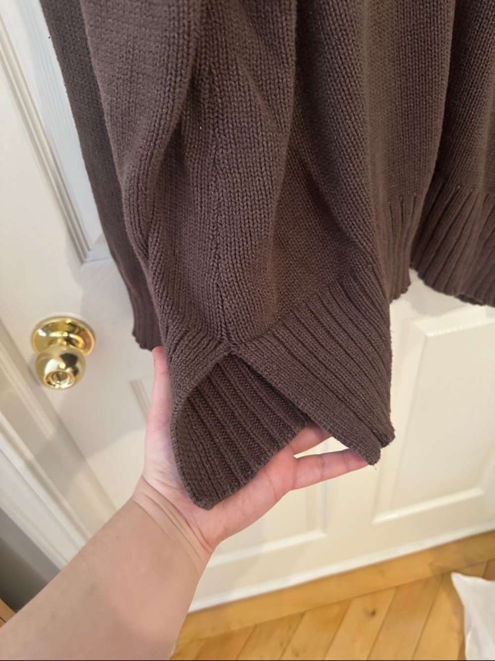AE Long Weekend Pullover - Picture 7 of 7